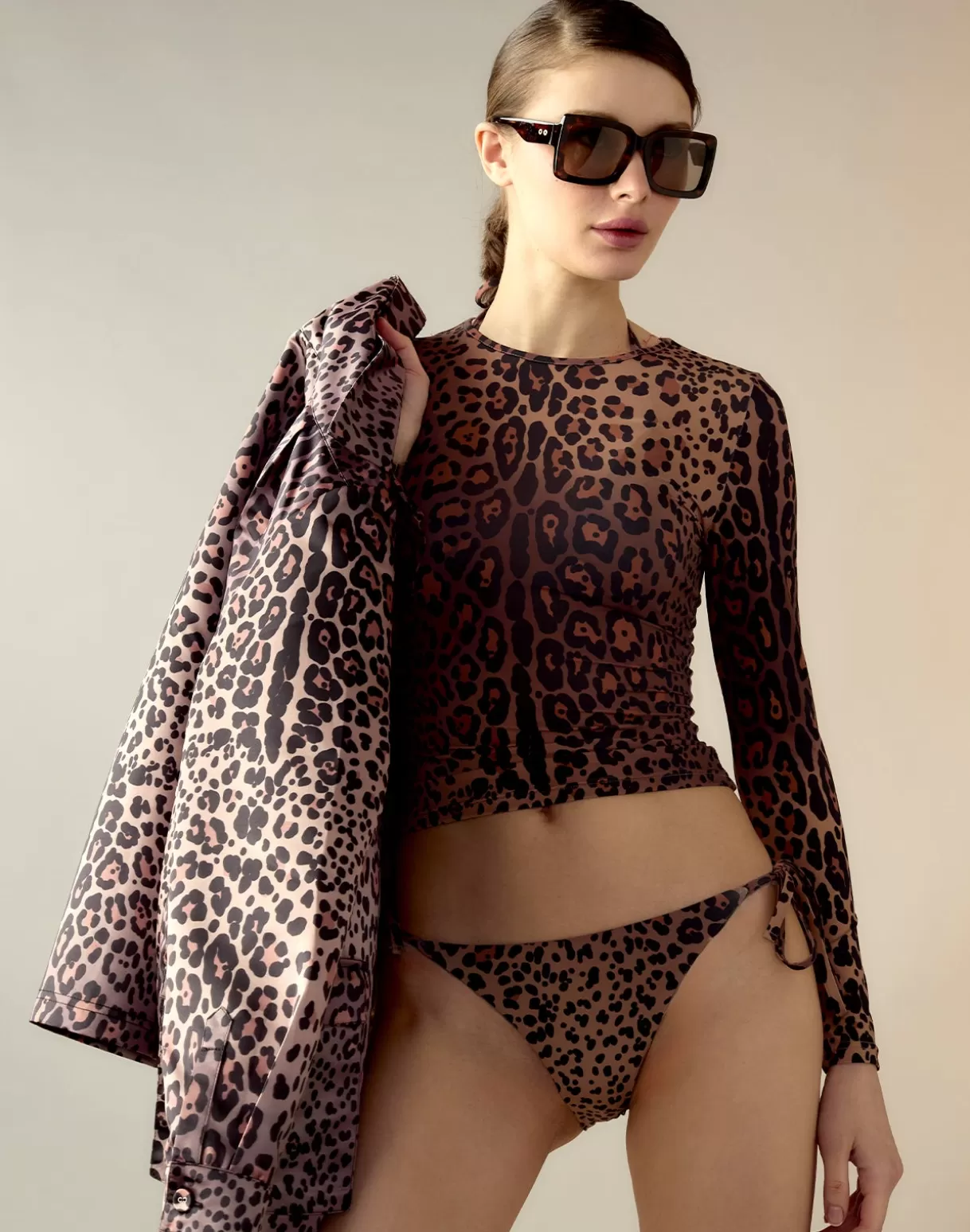 Surf & Swim-Cynthia Rowley Bella Rashguard LEOPD